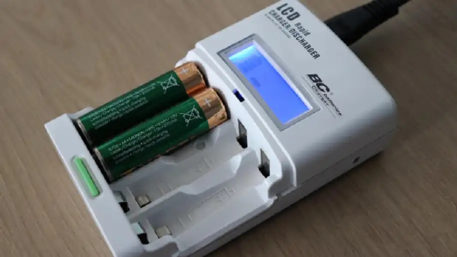 Charging AAA Batteries How Long to Charge for Optimal Performance